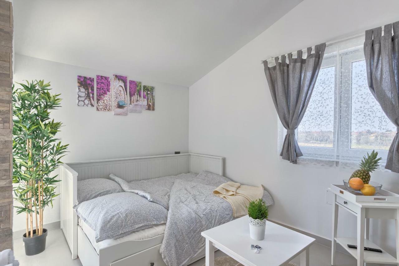 Apartments La Mer Πούλα Εξωτερικό φωτογραφία