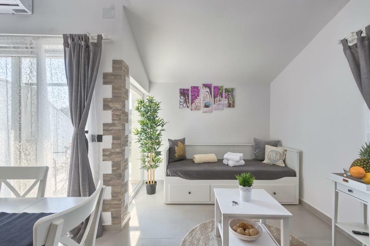 Apartments La Mer Πούλα Εξωτερικό φωτογραφία