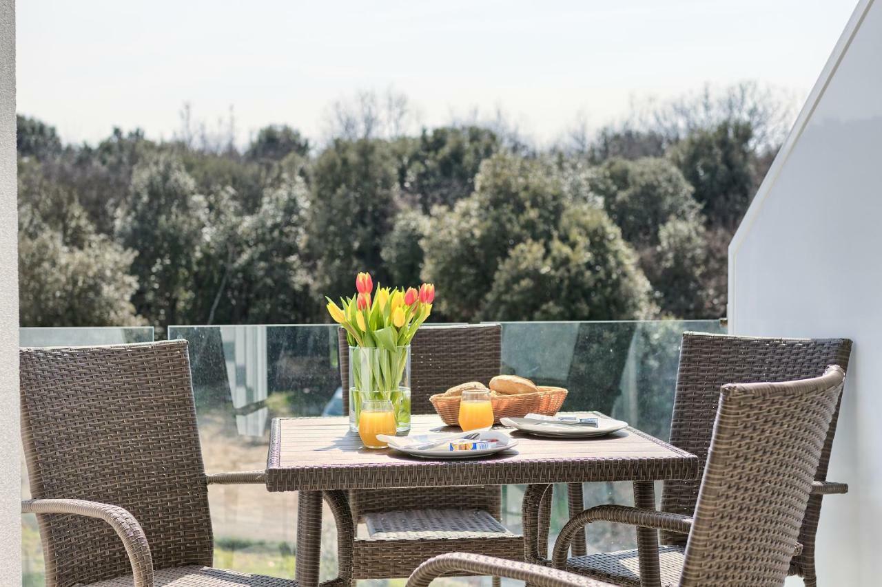 Apartments La Mer Πούλα Εξωτερικό φωτογραφία