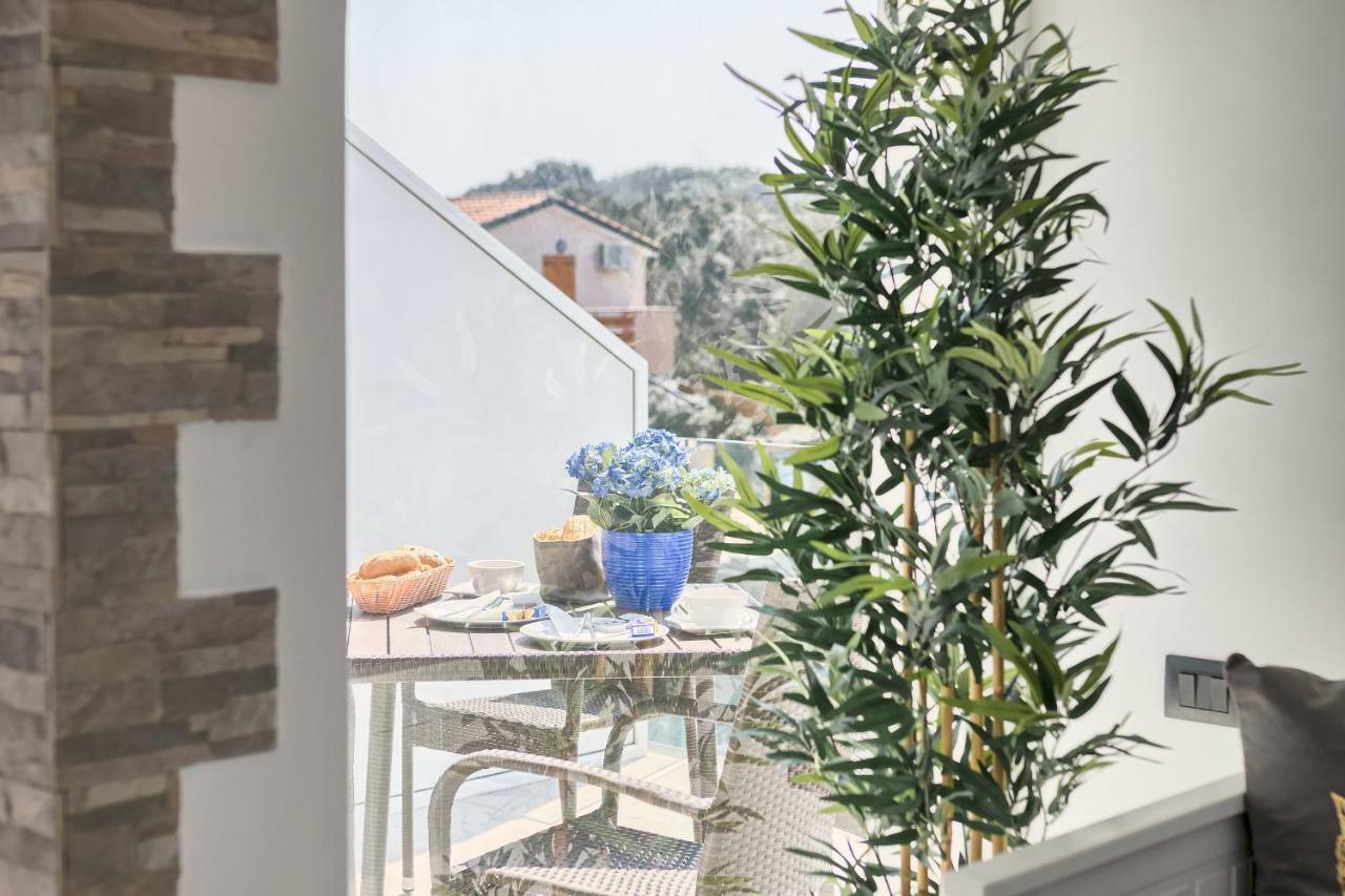 Apartments La Mer Πούλα Εξωτερικό φωτογραφία