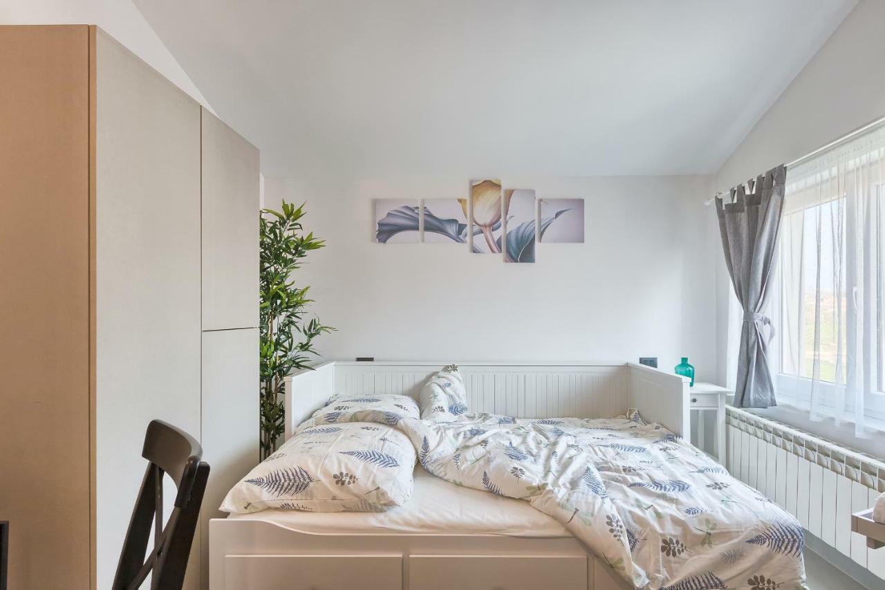 Apartments La Mer Πούλα Εξωτερικό φωτογραφία