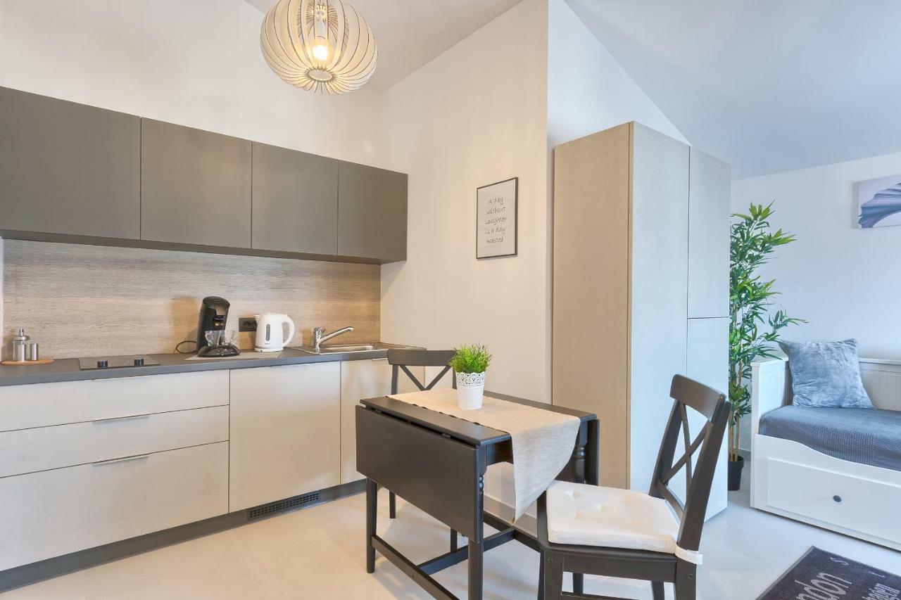 Apartments La Mer Πούλα Εξωτερικό φωτογραφία