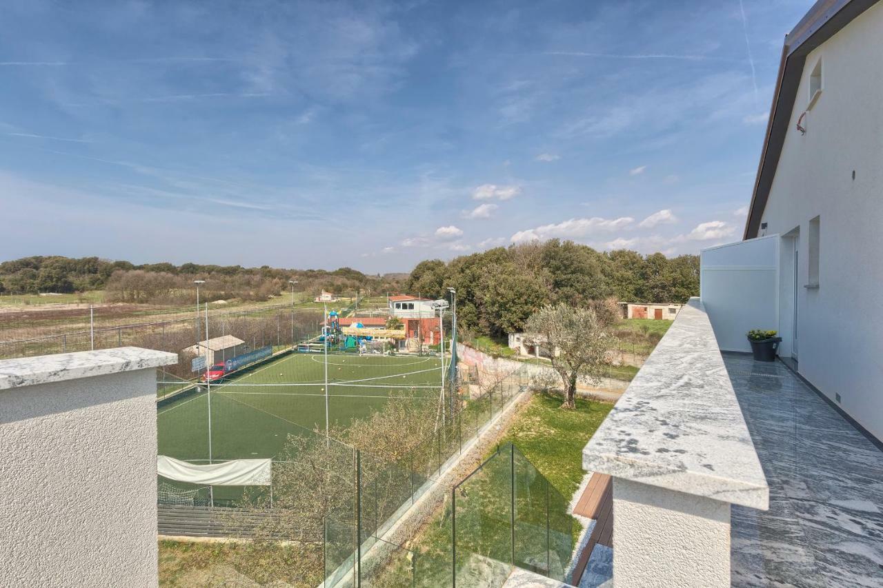 Apartments La Mer Πούλα Εξωτερικό φωτογραφία